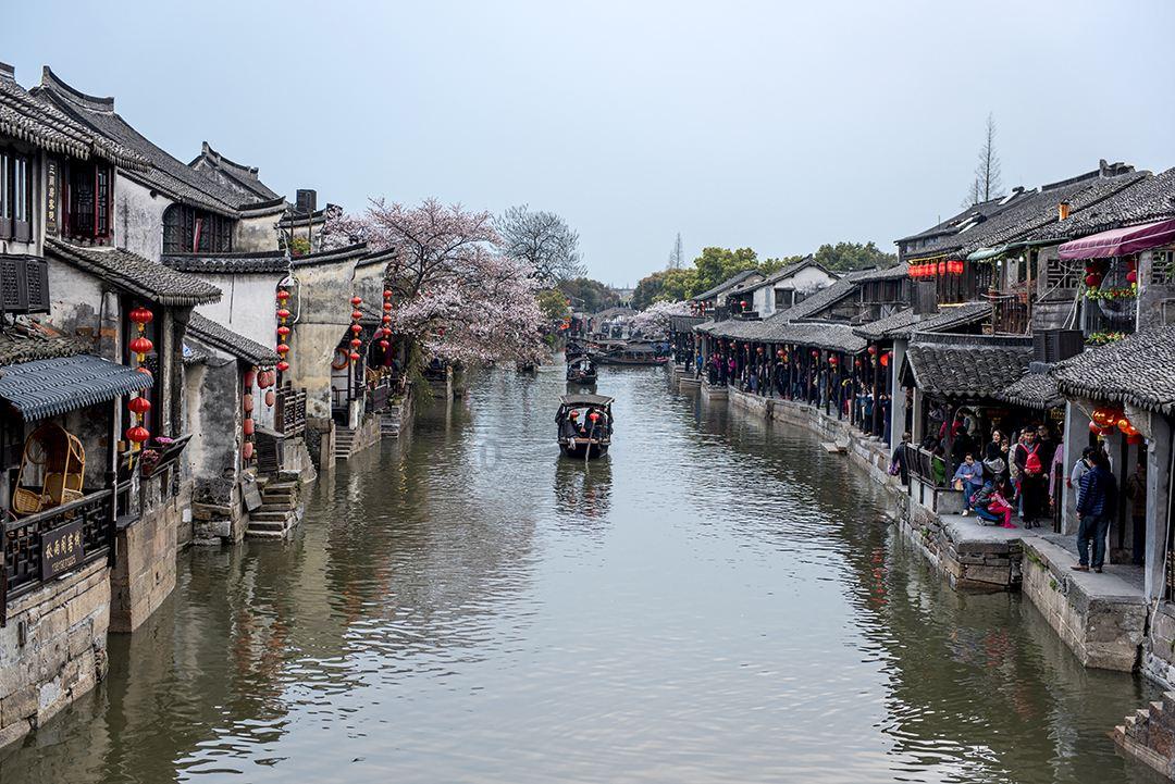 火龙冒险